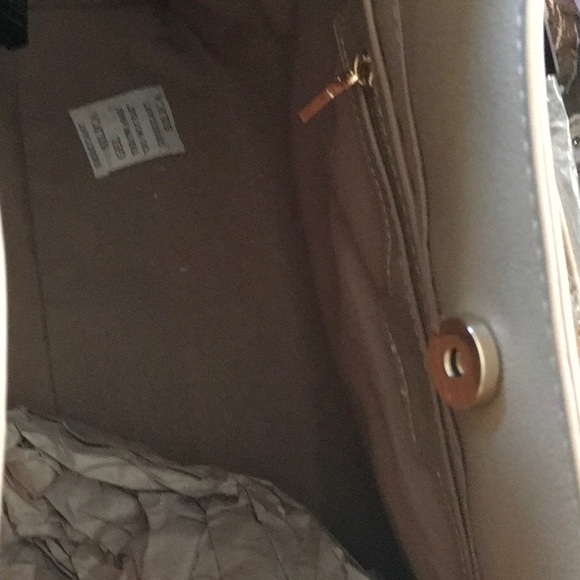 BRAND NEW Bebe Colette Tote. NEVER USED - Picture 2 of 4